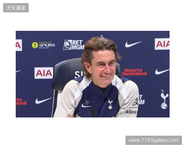 弗兰克:水晶宫体系和曼联相似?不同的球队不能拿来相提并论 弗兰克:水晶宫体系和曼联相似?不同的球队不能拿来相提并论