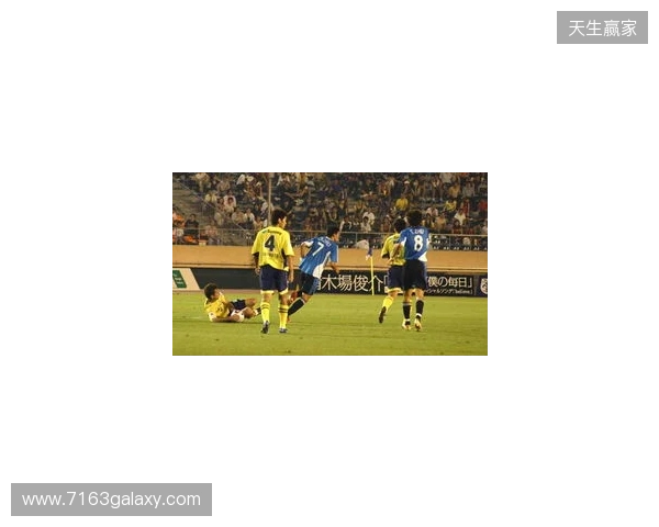 开门红!大连鲲城2-1击败苏州东吴 38岁穆谢奎破门双方各轰世界波 开门红!大连鲲城2-1击败苏州东吴 38岁穆谢奎破门双方各轰世界波